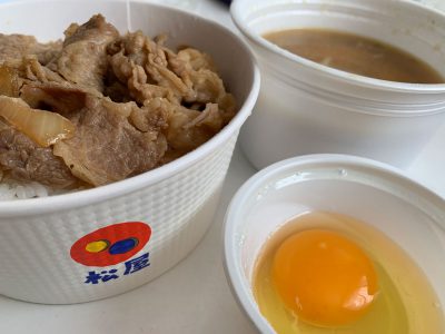 gyudon,uevo y sopa