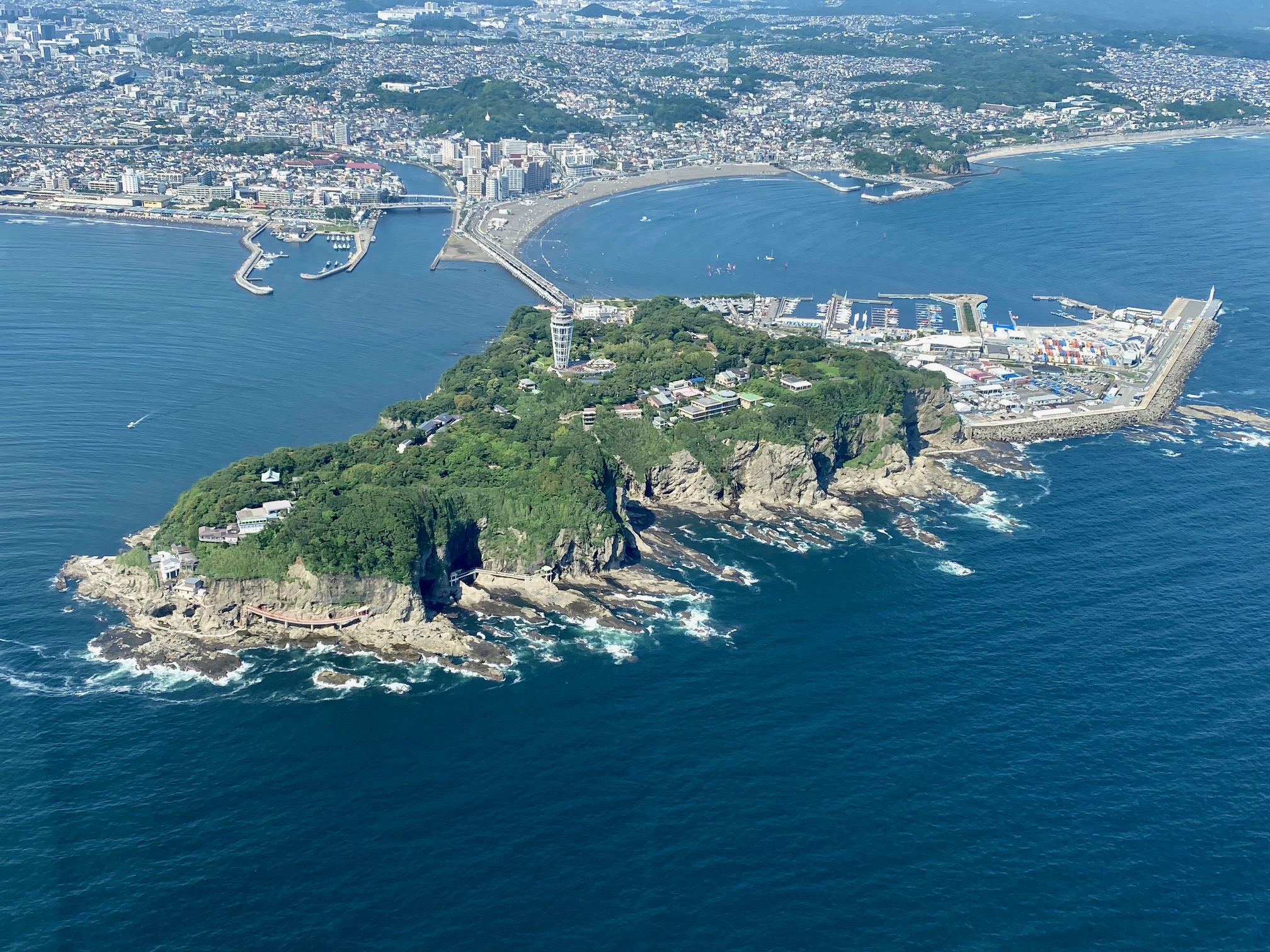 enoshima isla